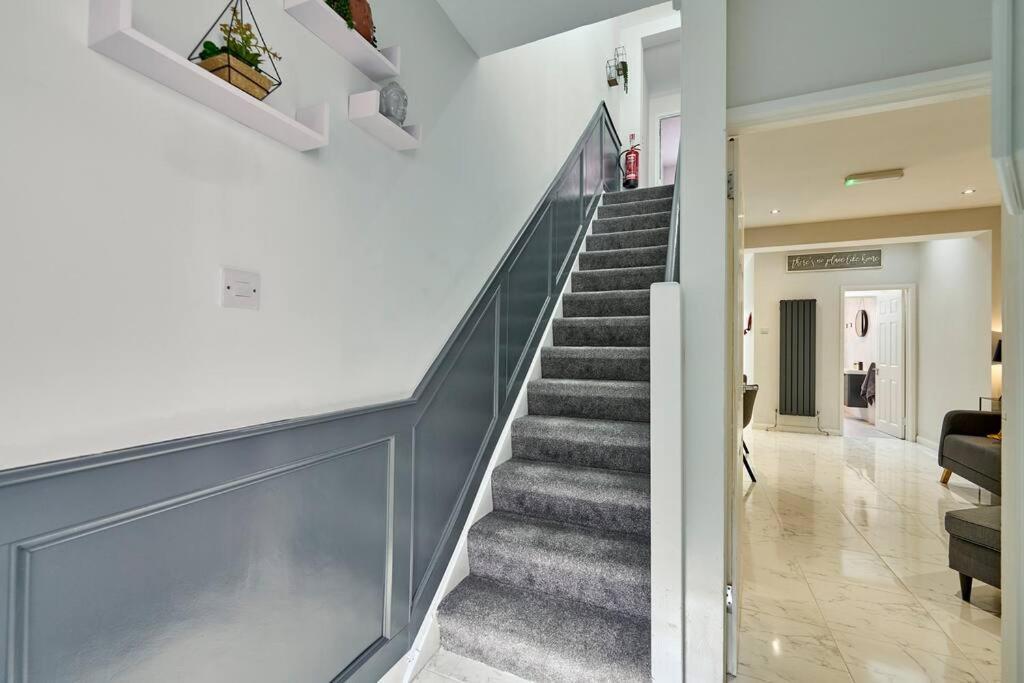 Belfast Luxury Lets - Windsor Townhouse Villa ภายนอก รูปภาพ