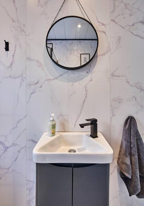 Belfast Luxury Lets - Windsor Townhouse Villa ภายนอก รูปภาพ